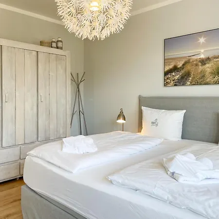 Pearl #1 * 蒂门多弗施特兰德