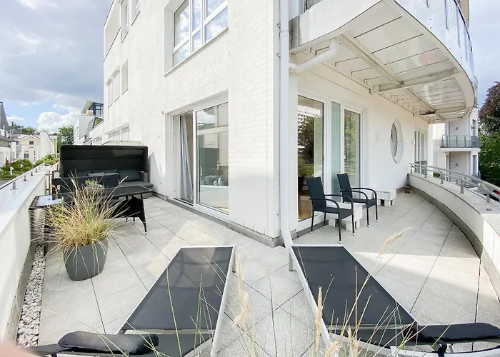 Pearl #1 蒂门多弗施特兰德